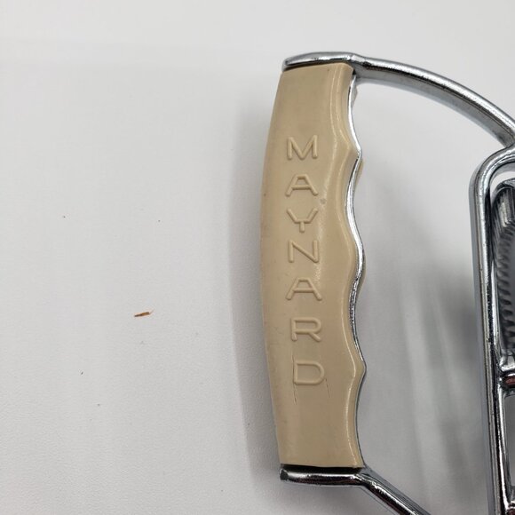 Retro Vintage Lot of 2 Stainless Steel Manual Crank Hand Mixers Maynard/ BB - Picture 2 of 8